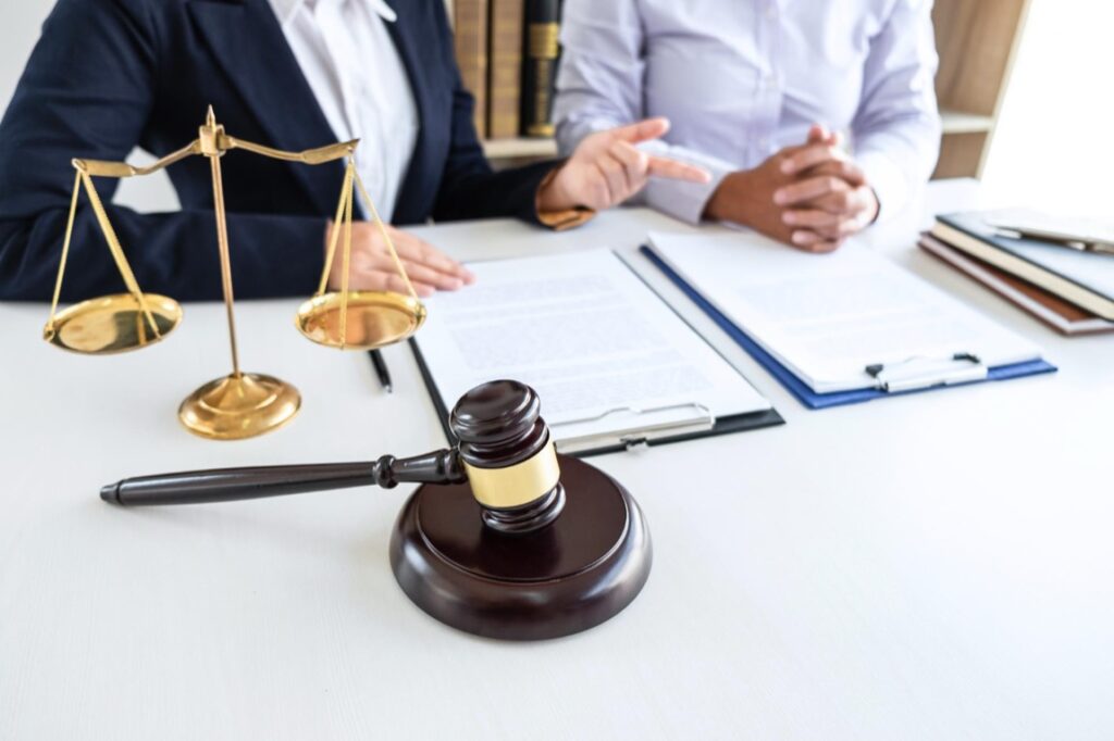 W obliczu coraz bardziej skomplikowanego świata prawnego, zarówno osoby prywatne, jak i przedsiębiorcy często stają przed wyzwaniami, które wymagają profesjonalnego podejścia i głębokiego zrozumienia przepisów